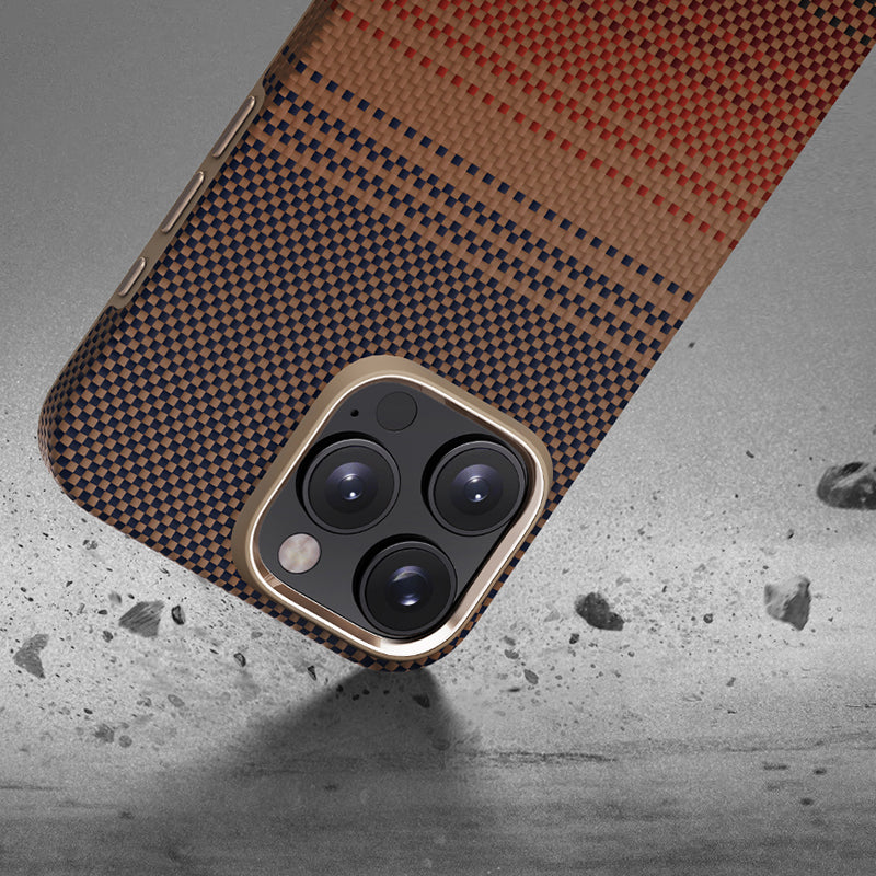 Apple iPhone 16 Pro Max Kılıf M-safe Şarj Özellikli Aramid Fiber Pitaka Military-Grade Sunset-Moonrise Serisi Sunset Kapak Kahverengi