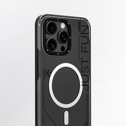 Apple iPhone 16 Pro Max Kılıf M-safe Şarj Özellikli Çıkarılabilir Arka Yüzeyli Youngkit Mecha Kapak Gold