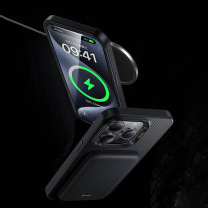 Apple iPhone 16 Pro Max Kılıf M-safe Şarj Özellikli Karbon Fiber Benks Montage Hybrid ArmorPro Kevlar Kapak Siyah