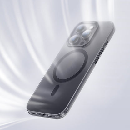 Apple iPhone 16 Pro Max Kılıf M-safe Şarj Özellikli Yeni Seri Benks Lucid Armor Kapak Gold