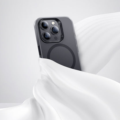 Apple iPhone 16 Pro Max Kılıf M-safe Şarj Özellikli Yeni Seri Benks Lucid Armor Kapak Gold