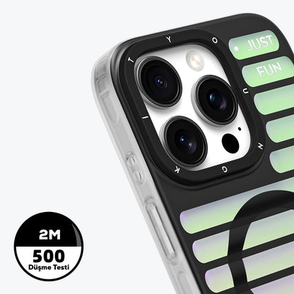 Apple iPhone 16 Pro Max Kılıf M-safe Şarj Özellikli Youngkit Geek Serisi Kapak Beyaz