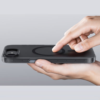 Apple iPhone 16E Kılıf M-safe Şarj Özellikli Benks Lucid Armor Kapak Siyah