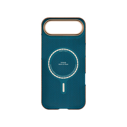 Apple iPhone 17 Air Kılıf M-safe Şarj Özellikli Aramid Fiber Pitaka Glints of Gold Ultra Slim Serisi Kapak Gold