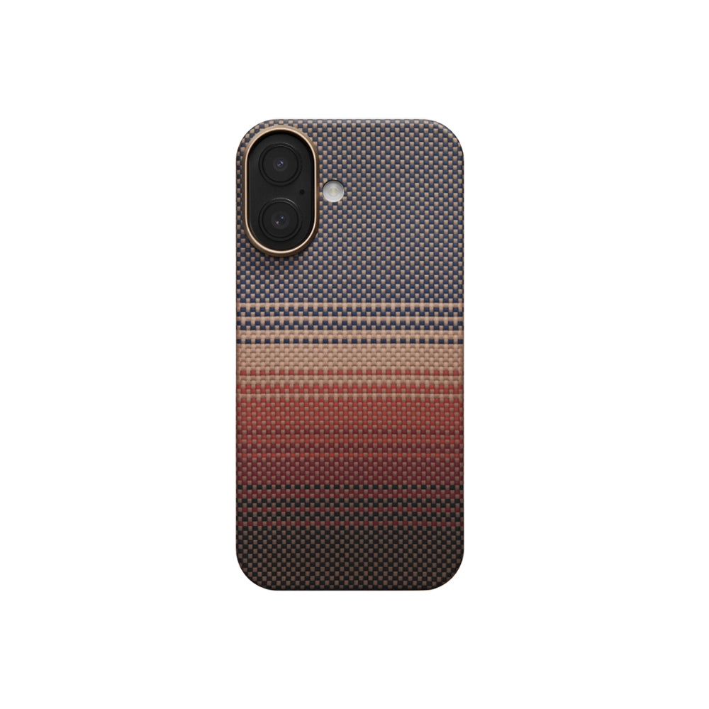 Apple iPhone 17 Kılıf M-safe Şarj Özellikli Aramid Fiber Pitaka Tactile Woven Sunset-Moonrise Serisi Kapak Kahverengi