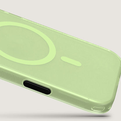 Apple iPhone 17 Kılıf M-safe Şarj Özellikli Benks Lucid Armor Kapak Açık Mor