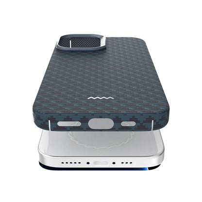 Apple iPhone 17 Kılıf M-safe Şarj Özellikli Raptic Aramid Skin Origin Serisi Kapak Lacivert