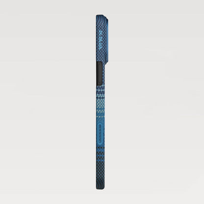 Apple iPhone 17 Pro Kılıf M-safe Şarj Özellikli Aramid Fiber Pitaka Tactile Woven Sunset-Moonrise Serisi Kapak Mavi