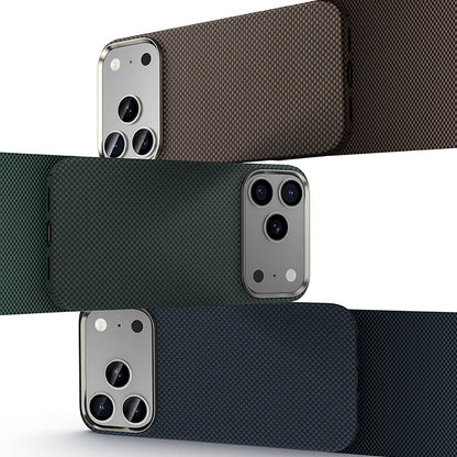 Apple iPhone 17 Pro Kılıf M-safe Şarj Özellikli Benks Yeni Seri ArmorTint ArmorAir Kevlar Kapak Gold