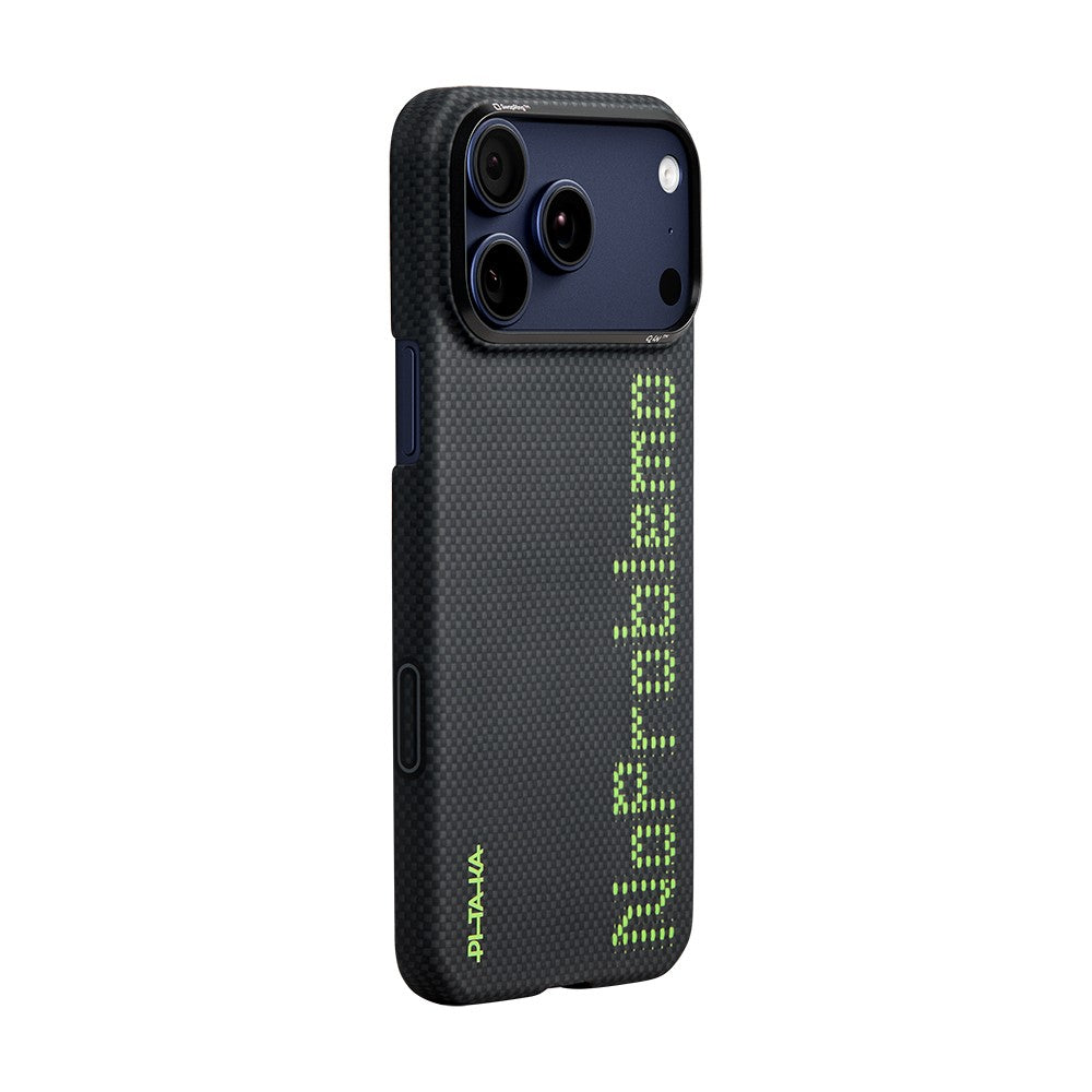 Apple iPhone 17 Pro Kılıf M-safe Şarj Özellikli Lumintex Teknolojili Fosforlu Aramid Karbon Fiber Pitaka Tactile Woven Aries Serisi Kapak