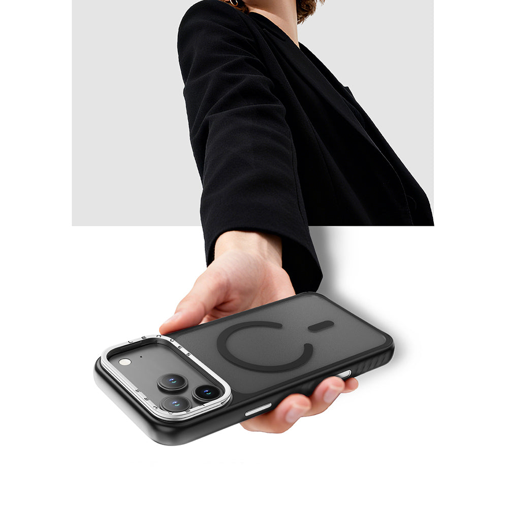 Apple iPhone 17 Pro Kılıf M-safe Şarj Özellikli Metal Kamera Standlı Lenyes CK226 PC Kapak Şeffaf