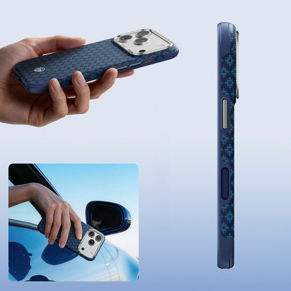 Apple iPhone 17 Pro Kılıf M-Safe Şarj Özellikli Yükseltilmiş Kamera Çerçeveli Benks ArmorGrid ArmorEdge X9 Serisi Kevlar Karbon Kapak