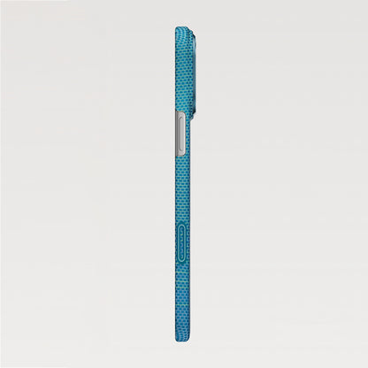 Apple iPhone 17 Pro Max Kılıf M-safe Şarj Özellikli Aramid Fiber Pitaka Glints of Gold Ultra Slim Serisi Kapak Mavi