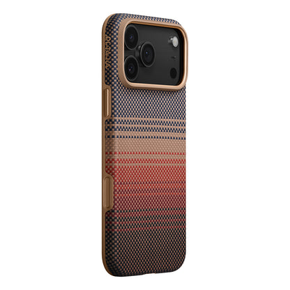 Apple iPhone 17 Pro Max Kılıf M-safe Şarj Özellikli Aramid Fiber Pitaka Military-Grade Sunset-Moonrise Serisi Kapak Kahverengi