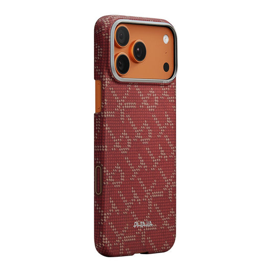 Apple iPhone 17 Pro Max Kılıf M-safe Şarj Özellikli Aramid Karbon Fiber Pitaka Tactile Woven Monogram Serisi Kapak