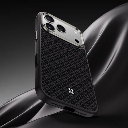 Apple iPhone 17 Pro Max Kılıf M-Safe Şarj Özellikli Benks ArmorPro ArmorGrid Serisi Kevlar Kapak Turuncu