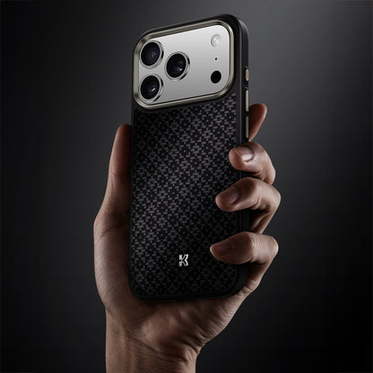 Apple iPhone 17 Pro Max Kılıf M-Safe Şarj Özellikli Benks ArmorPro ArmorGrid Serisi Kevlar Kapak Mavi