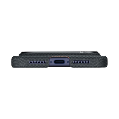 Apple iPhone 17 Pro Max Kılıf M-safe Şarj Özellikli Lumintex Teknolojili Fosforlu Aramid Karbon Fiber Pitaka Tactile Woven Aries Serisi Kapak