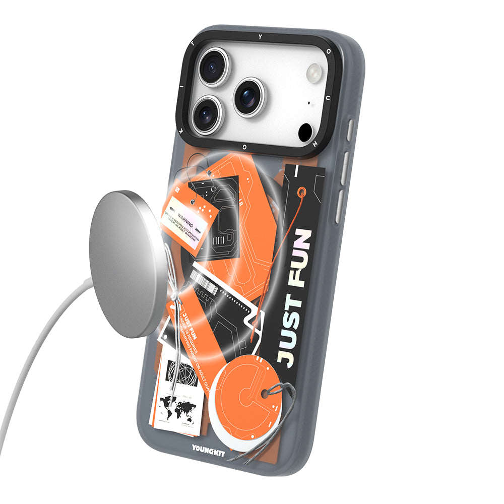 Apple iPhone 17 Pro Max Kılıf M-Safe Şarj Özellikli Youngkit Different Dimension Serisi Kapak Turuncu