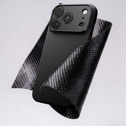 Apple iPhone 18 Pro Kılıf M-safe Şarj Özellikli 1500D Aramid Fiber Lens Korumalı Amazingthing Titan Max Serisi Karbon Kapak