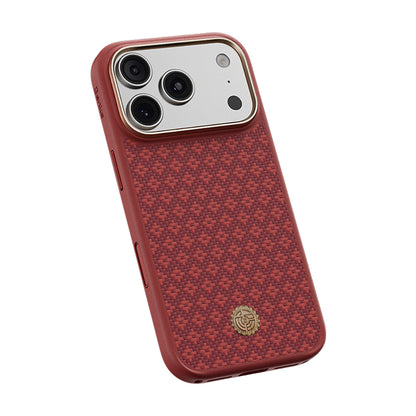 Apple iPhone 18 Pro Kılıf M-Safe Şarj Özellikli Yükseltilmiş Kamera Çerçeveli Benks ArmorPro ArmorGrid Serisi Kevlar Karbon Kapak