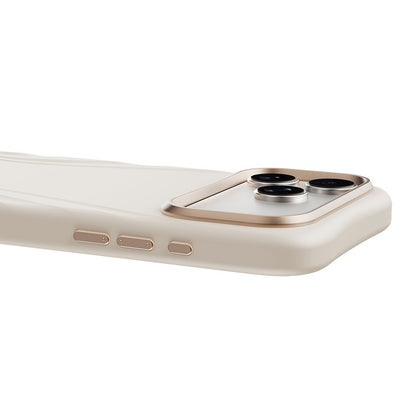 Apple iPhone 18 Pro Max Kılıf M-Safe Şarj Özellikli Çizgili Logolu Udemos Freedom Serisi Kapak