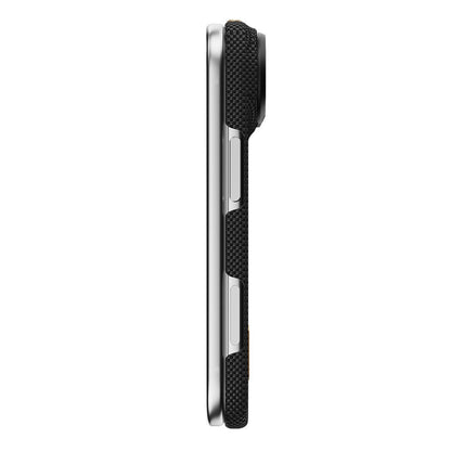 Apple iPhone Duo Kılıf M-safe Şarj Özellikli Raptic Aramid SkinPro Rise Serisi 24 Ayar Altın Kaplamalı Karbon Kapak