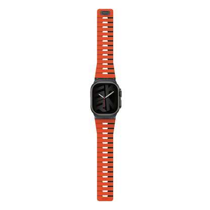 Apple Watch 7 45mm Skinarma Gemini Serisi TPU Magnetik Silikon Kordon Turuncu-Siyah