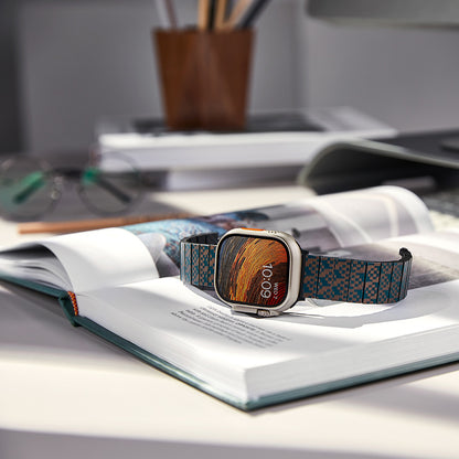 Apple Watch Serisi Uyumlu Aramid Fiber ve Karbon Fiber Pitaka Dreamland ChromaCarbon Serisi Stairs Universal Kordon Mavi-Kahverengi