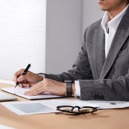 Apple Watch Serisi Uyumlu Aramid Fiber ve Karbon Fiber Pitaka Modern Serisi Rhapsody Universal Kordon Siyah