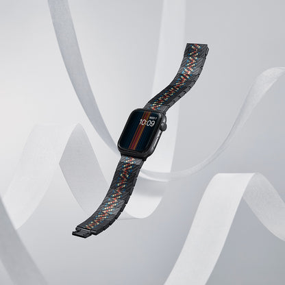 Apple Watch Serisi Uyumlu Aramid Fiber ve Karbon Fiber Pitaka Modern Serisi Rhapsody Universal Kordon Siyah