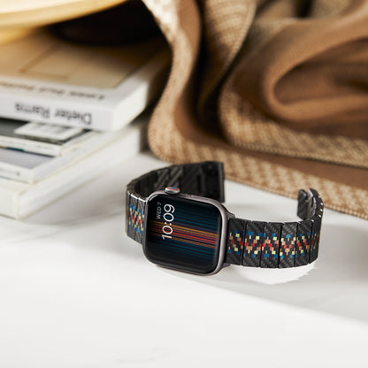 Apple Watch Serisi Uyumlu Aramid Fiber ve Karbon Fiber Pitaka Modern Serisi Rhapsody Universal Kordon Siyah