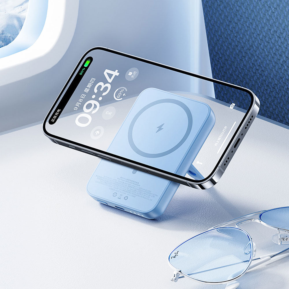 Benks MP09 M-safe Magnetik Standlı İnce Tasarımlı Powerbank 6000mAh Siyah