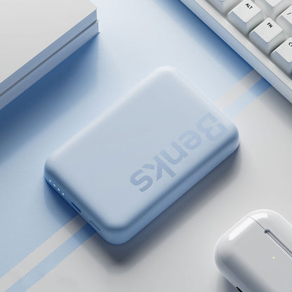 Benks MP10 M-safe Magnetik İnce Tasarımlı Powerbank 6000mAh Beyaz
