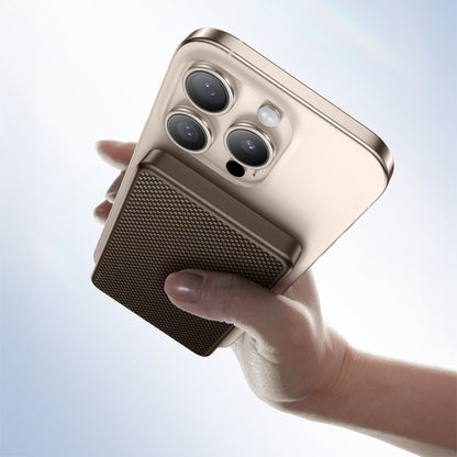 Benks MP17 ArmorGo M-safe Şarj Özellikli ArmorTint Aramid Fiber Qi2 Teknolojili Powerbank 15W 10000mAh Gold