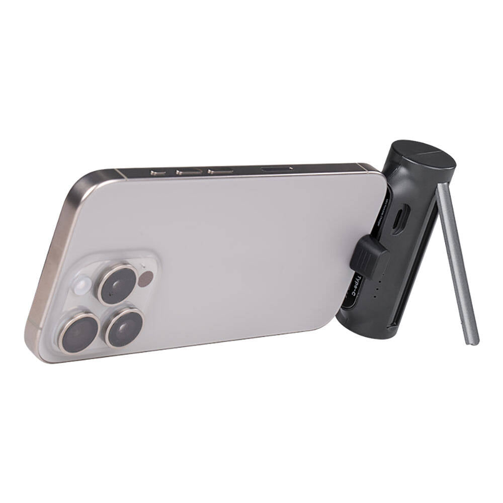 Benks PB15 Taşınabilir Standlı Lightning Portlu Powerbank 5000mAh Siyah