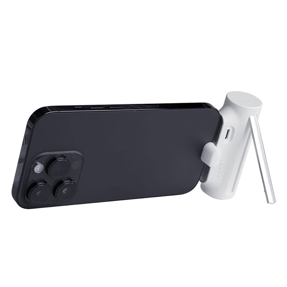 Benks PB15 Taşınabilir Standlı Lightning Portlu Powerbank 5000mAh Beyaz