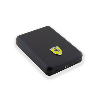 Ferrari Led Işıklı Göstergeli M-safe Magnetik Orjinal Lisanslı Powerbank 5000 Mah Siyah