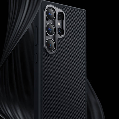 Galaxy S24 Kılıf Karbon Fiber M-safe Şarj Özellikli Benks Hybrid ArmorPro 600D Kevlar Kapak Siyah