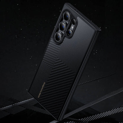 Galaxy S24 Plus Kılıf M-safe Şarj Özellikli Karbon Fiber Benks Montage Hybrid ArmorPro Kevlar Kapak Siyah