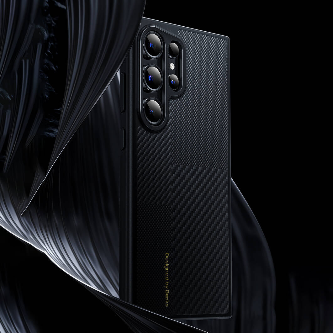 Galaxy S24 Plus Kılıf M-safe Şarj Özellikli Karbon Fiber Benks Montage Hybrid ArmorPro Kevlar Kapak Siyah