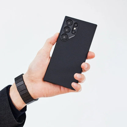 Galaxy S24 Ultra Kılıf M-safe Şarj Özellikli 600D Aramid Fiber Pitaka Ultra-Slim Classic Serisi Black-Grey Twill Kapak Siyah