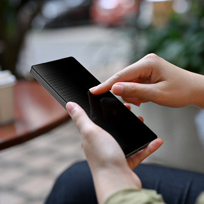 Galaxy S25 Amazingthing Radix Privacy Parmak İzi Bırakmayan Temperli Cam Ekran Koruyucu Siyah