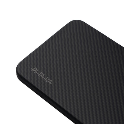 Galaxy S25 Plus Kılıf M-safe Şarj Özellikli 600D Aramid Fiber Pitaka Ultra-Slim Classic Serisi Black-Grey Twill Kapak Siyah-Gri