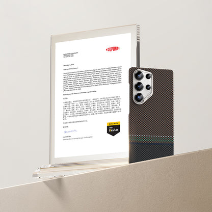 Galaxy S25 Ultra Kılıf M-safe Şarj Özellikli Karbon Fiber Tasarımlı Benks Prestige ArmorAir Kevlar Kapak Gold