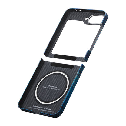 Galaxy Z Flip 6 Kılıf M-safe Şarj Özellikli Aramid Fiber Pitaka Tactile Woven Sunset-Moonrise Serisi Moonrise Kapak Mavi