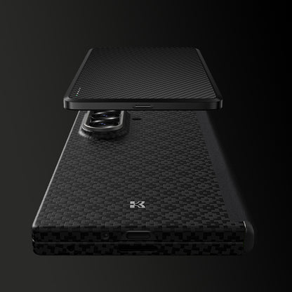 Galaxy Z Fold 7 Kılıf M-Safe Şarj Özellikli Benks ArmorAir ArmorGrid Serisi Kevlar Kapak Siyah