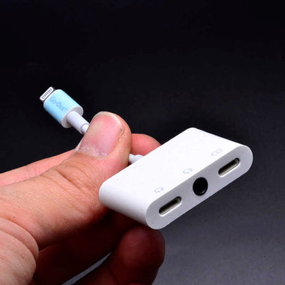 Go Des GD-UC018 Kulaklık Şarj ve Aux Dönüştürücü Beyaz