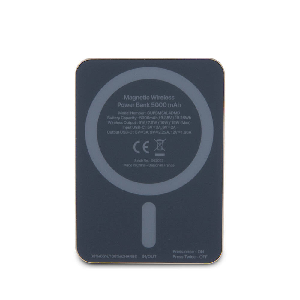 Guess Orjinal Lisanslı M-safe Şarj Özellikli Metal Yazı Logolu Powerbank 5000mAh 15W Gold