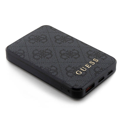 Guess Orjinal Lisanslı PU Deri 4G Desenli Metal Yazı Logolu Powerbank 5000mAh Kahverengi